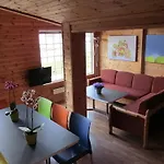 Holiday park Mikkelparken Ferietun 3*