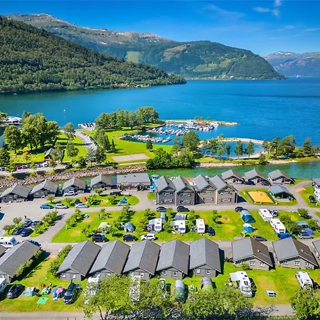 Mikkelparken Ferietun 3*