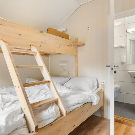 Mikkelparken Ferietun 3* Kinsarvik