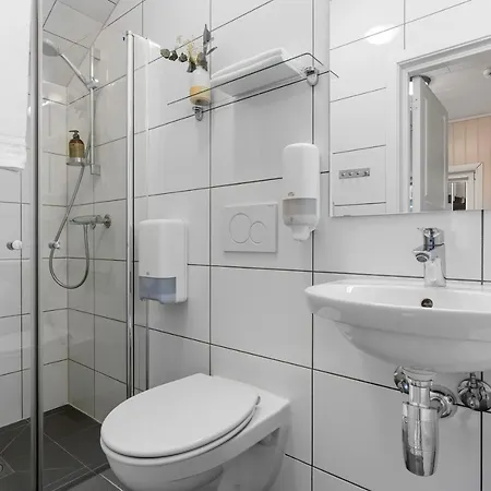 База отдыха Mikkelparken Ferietun Кинсарвик