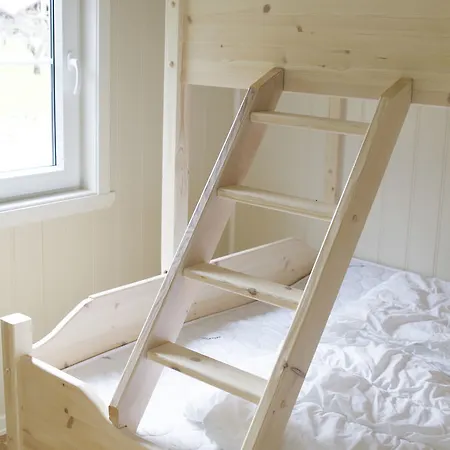 Mikkelparken Ferietun 3* Kinsarvik