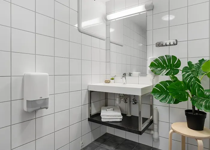 Semesterpark Mikkelparken Ferietun Kinsarvik