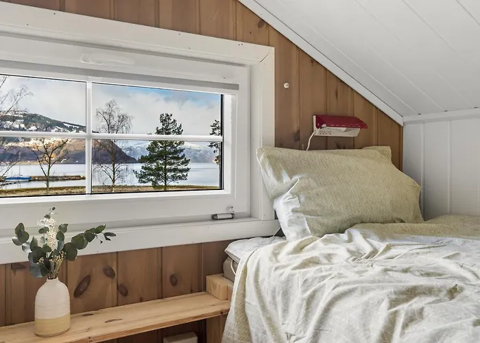 Semesterpark Mikkelparken Ferietun 3*