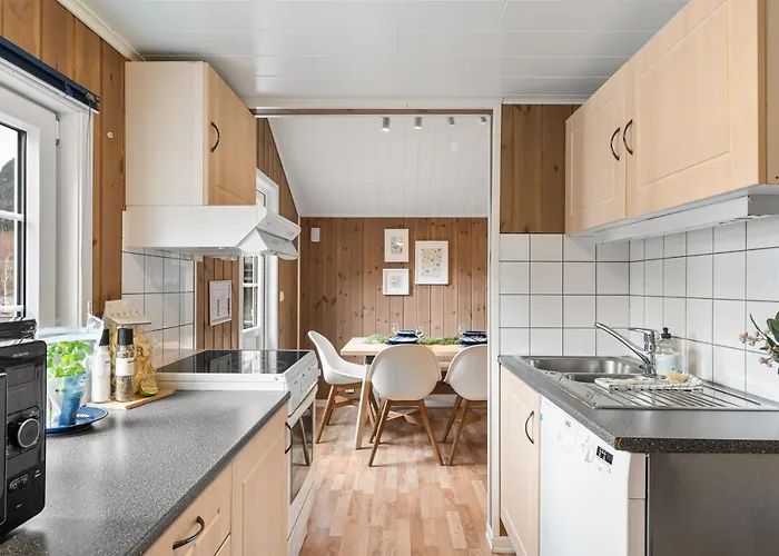 Mikkelparken Ferietun 3* Kinsarvik