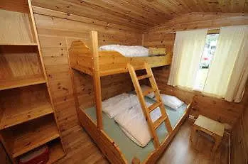 Mikkelparken Ferietun 3* Kinsarvik